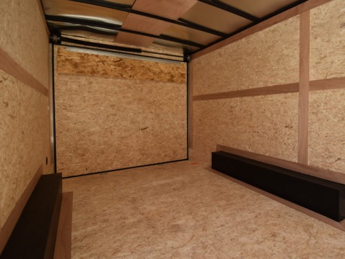 Mustang 8.5'x16' Enclosed Carhauler Trailer Preview Photo 4