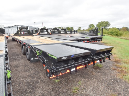 GP 102+27+5' Dove 24K Low-Pro Gooseneck Equipment Trailer Preview Photo 4