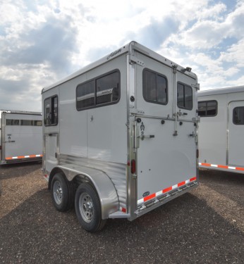 Julite Straight Load w/Walk Thru Horse Trailer Preview Photo 3