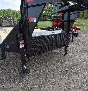 DOX 102"x20+4' Dove Gooseneck Equipment Trailer Preview Photo 4