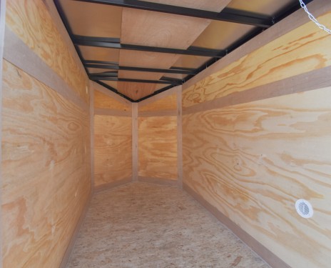 Mustang 5'x8' Enclosed Cargo Trailer Preview Photo 4