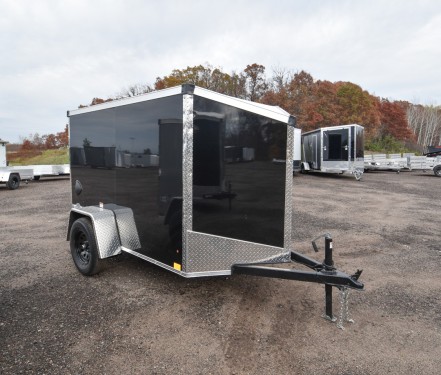 Mustang 5'x8' 3K Enclosed Cargo Trailer Photo