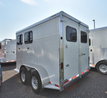 Mustang 2 Horse Slant Trailer Preview Photo 3