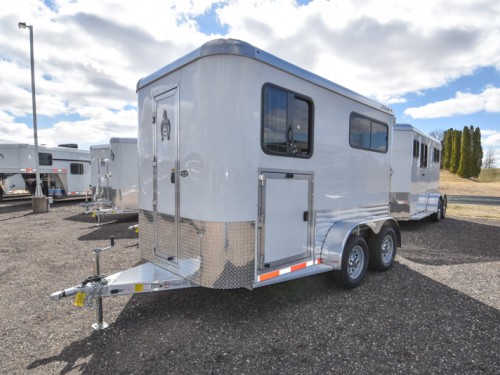 Julite Straight Load Walk Thru Mangers No Dressing Room Photo