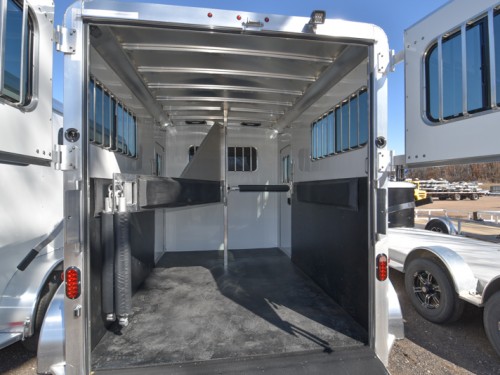 Julite Straight Load 2 Horse w/Dressing Room Preview Photo 4