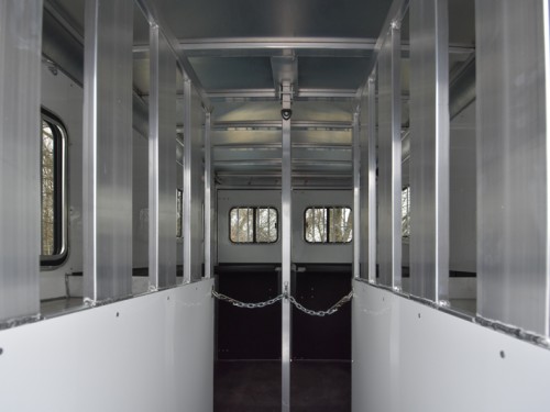 Julite Straight Load Walk Thru Mangers No Dressing Room Preview Photo 9