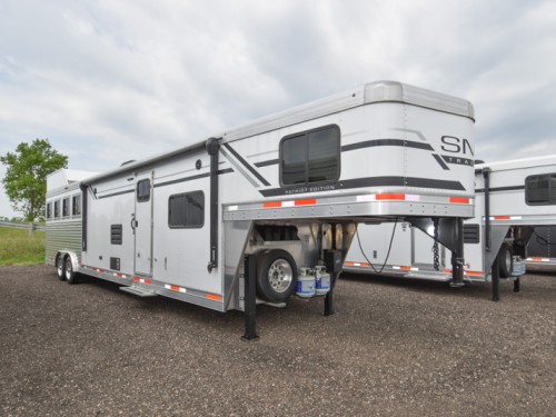 Patriot 8415SRK Living Quarters Horse Trailer Preview Photo 1