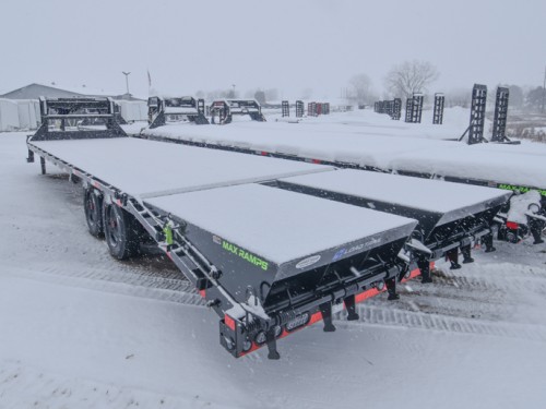 102"x25+5' Dove 16k Low Pro Gooseneck Equipment Trailer Preview Photo 2