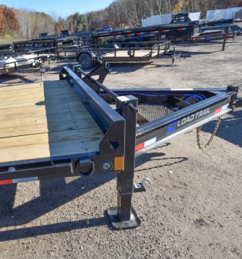 102"x19+5' Dove 16k Deckover Equipment Trailer Preview Photo 3