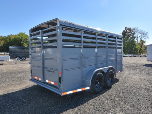 500 ES 6'8"X16' Livestock Trailer Preview Photo 2
