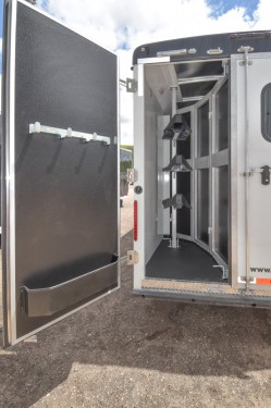 Ranger 7308 Living Quarter Horse Trailer Preview Photo 13