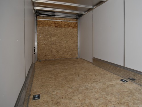 7.5'X18' Enclosed Cargo Trailer Preview Photo 4