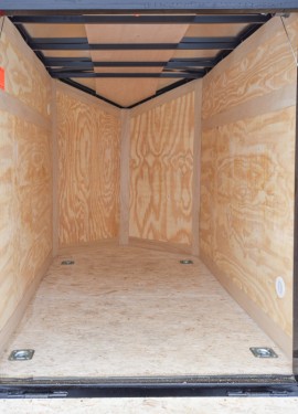 Mustang 5'x8' Enclosed Cargo Trailer Preview Photo 4