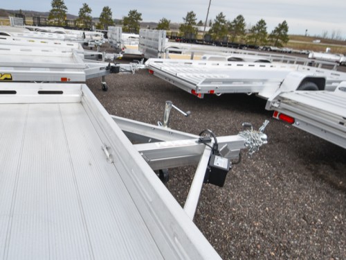 8015  4K Aluminum Utility Trailer Preview Photo 4