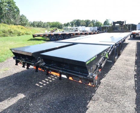 GP 102+27+5' Dove 25.9K Low-Pro Gooseneck Equipment Trailer Preview Photo 3
