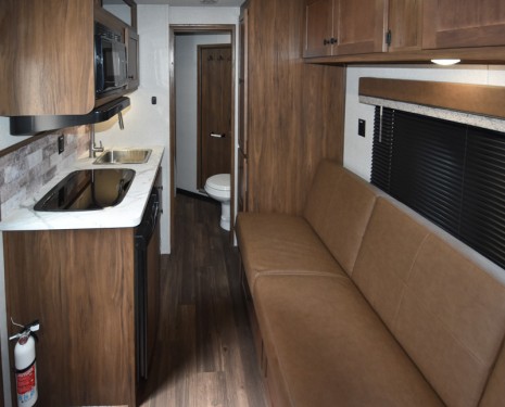 Silverado 7308 Living Quarter Horse Trailer Preview Photo 2