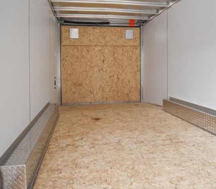 8.5x18 Enclosed Carhauler/Cargo Trailer Preview Photo 4