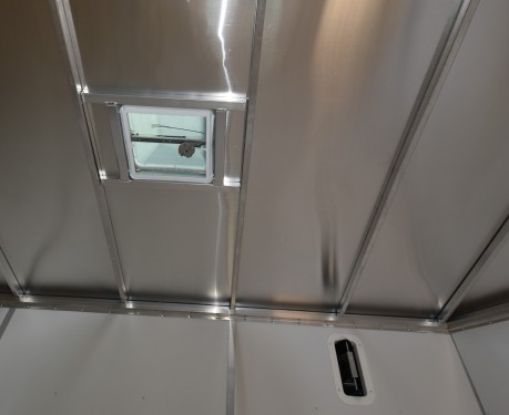 7.5'x16' Enclosed Cargo Trailer Preview Photo 5