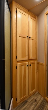 Colt 8311 Dinette Living Quarter Horse Trailer Preview Photo 8