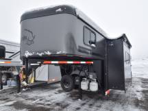 Ranger 7411.S 4 Horse Trailer w/Living Quarters Photo Thumbnail 14