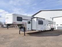 Colt COL1413SRMT Livestock Horse/Toyhauler Trailer w/Living Quarters Photo Thumbnail 14