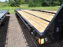 GP 102"x27+5' Dove 25.9k Low-Pro Gooseneck Trailer Photo Thumbnail 4