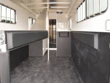 Julite Straight Load Walk Thru Mangers Photo Thumbnail 9