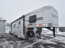 Charger 8315SRB Living Quarter Horse Trailer Photo Thumbnail 15