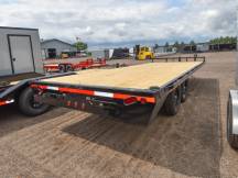102"x20' Deckover Equipment Trailer Photo Thumbnail 2