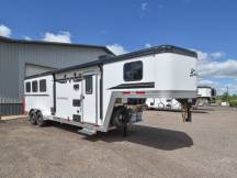 Silverado 7308 Living Quarter Horse Trailer Photo Thumbnail 1