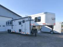 Colt CO8311 w/Dinette 3 Horse Slant Living Quarters Trailer Photo Thumbnail 10