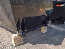 14' ROX Bin w/4' Sides Photo Thumbnail 3