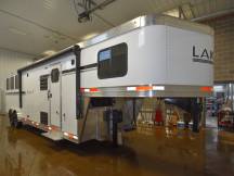 Colt 8311 Dinette Living Quarter Horse Trailer Photo Thumbnail 9