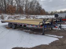 102"x24' 14K Deckover Equipment Trailer Photo Thumbnail 1