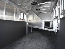 Rustler 3 Horse Slant Aluminum Horse Trailer Photo Thumbnail 9