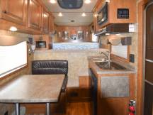 Exiss 7308 3 Horse Slant Living Quarters Horse Trailer Photo Thumbnail 2