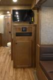 Legacy 8413SR Living Quarters Horse Trailer Photo Thumbnail 7