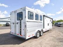 Lakota Charger 8313.5 Horse Trailer w/Living Quarters Photo Thumbnail 3