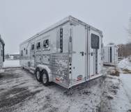 Charger 8313.5 Horse Trailer w/Living Quarters Photo Thumbnail 14