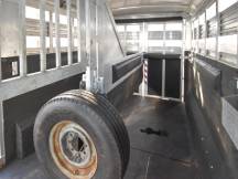 2002 C&C 2 HORSE STRAIGHT LOAD W/LIVING QUARTERS Photo Thumbnail 15