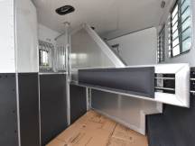 Legacy 8311 Riser Wall Dinette Living Quarters Horse Trailer Photo Thumbnail 14