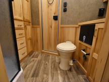 Lakota Charger 8313.5 Horse Trailer w/Living Quarters Photo Thumbnail 13