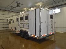 Colt 8311 Dinette Living Quarter Horse Trailer Photo Thumbnail 11