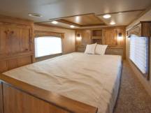 Charger 8315SRB Living Quarter Horse Trailer Photo Thumbnail 6